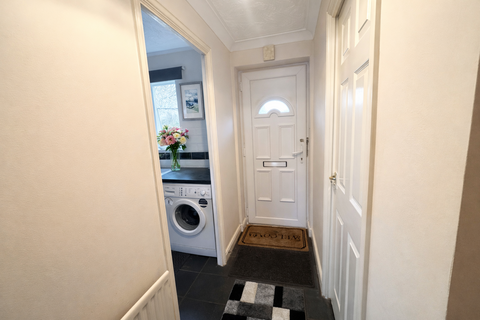 3 bedroom end of terrace house for sale, Penrhyn Court, Kettering NN14