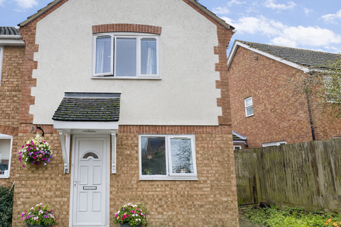 3 bedroom end of terrace house for sale, Penrhyn Court, Kettering NN14