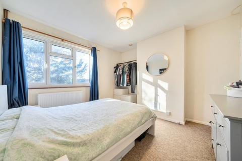 2 bedroom maisonette for sale, Reeves Crescent, Swanley, Kent