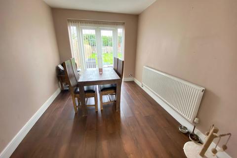 3 bedroom semi-detached house for sale, Rossett Drive, Leicester LE4