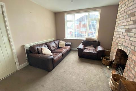 3 bedroom semi-detached house for sale, Rossett Drive, Leicester LE4