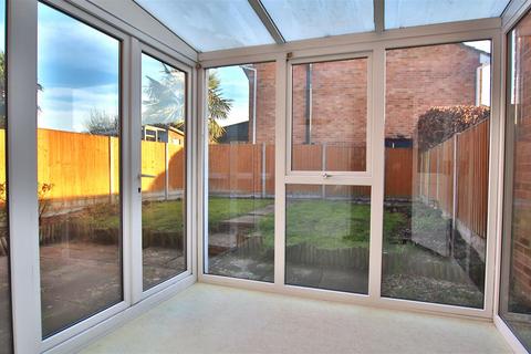 3 bedroom semi-detached house for sale, Battle Road, Tewkesbury