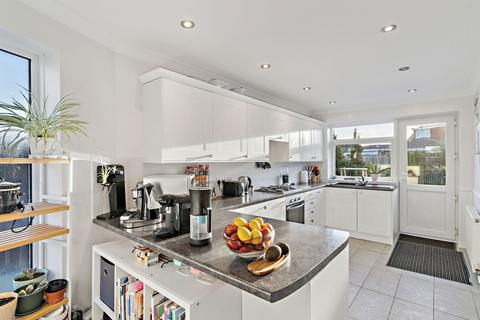 undefined, Holmwood Close, Dunstable LU5