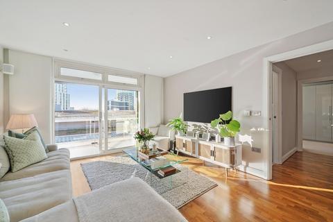 2 bedroom flat for sale, Holman Road, London, SW11