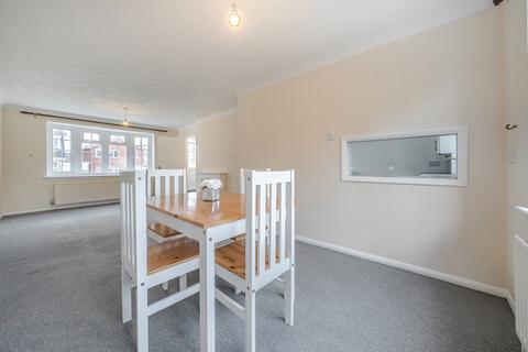3 bedroom detached house for sale, Court Crescent, Swanley, Kent