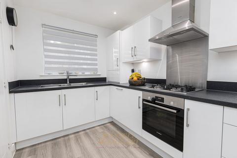 2 bedroom terraced house for sale, Ivy Close, Crawley RH10