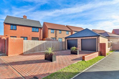 undefined, Rose Manor, Hadleigh IP7