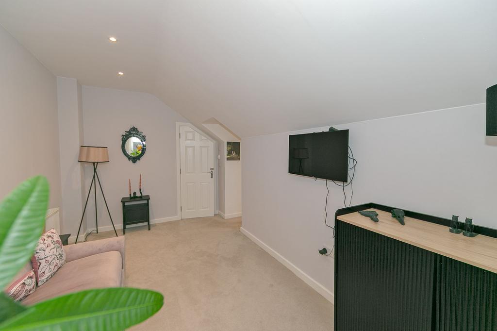 Principal Bedroom Snug