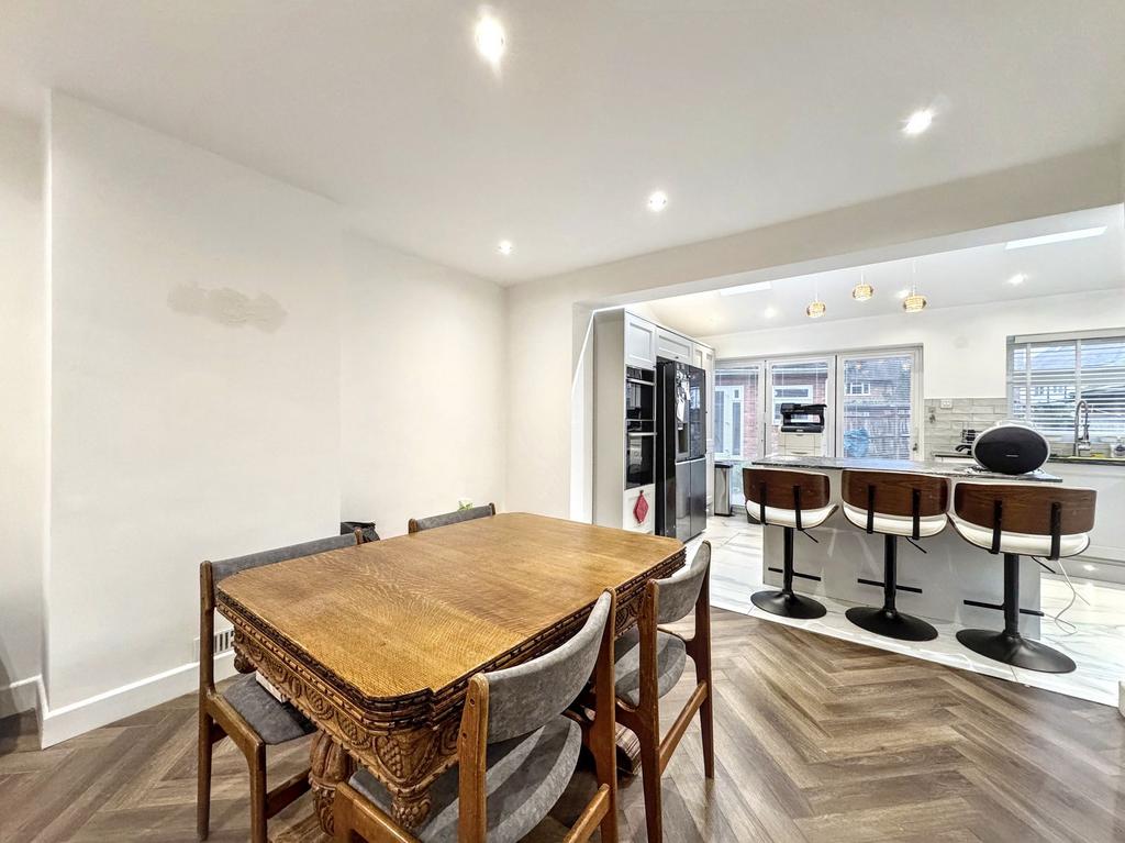 Open plan kitchen dining area
