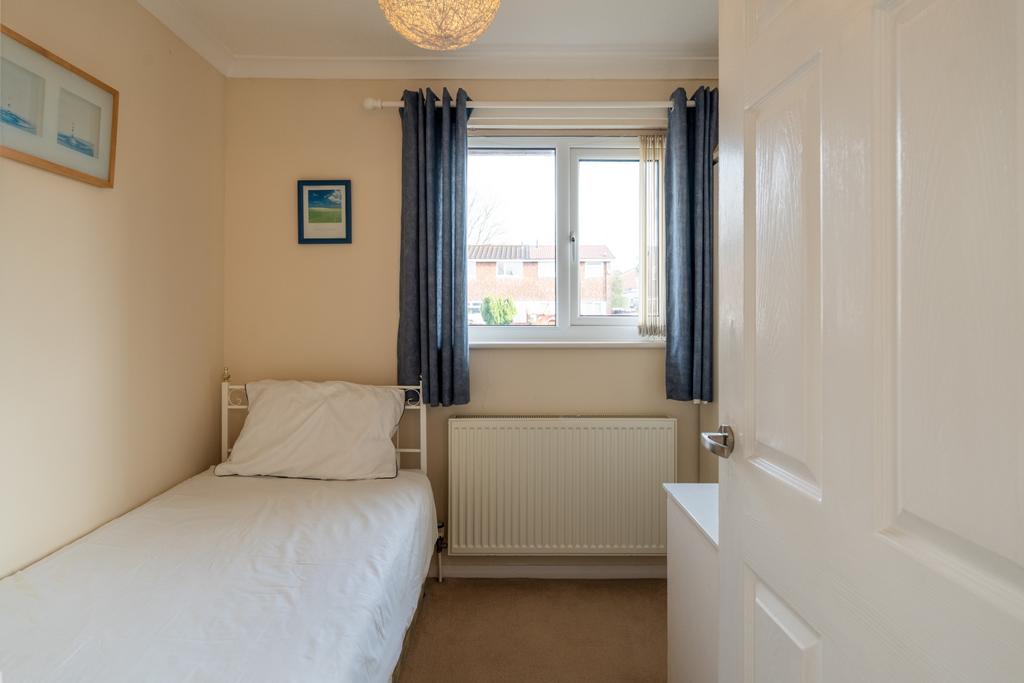 Waterside Close-14