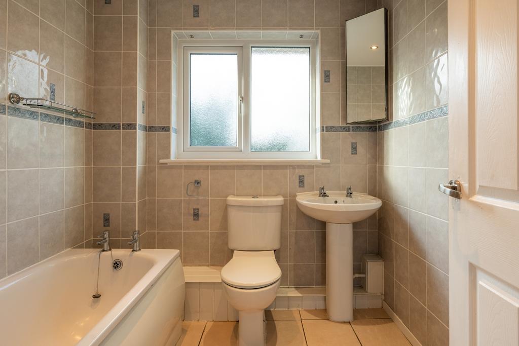 Waterside Close-13