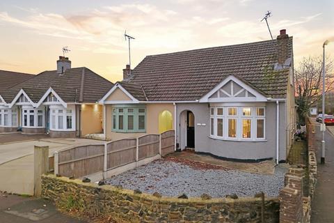 Victoria Avenue, Grays, RM16