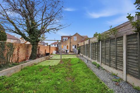 undefined, Victoria Avenue, Grays, RM16