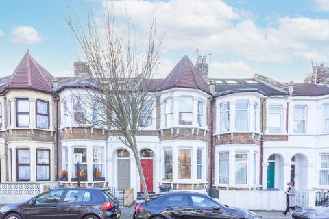 3 bedroom terraced house for sale, Prince George Road, London, N16