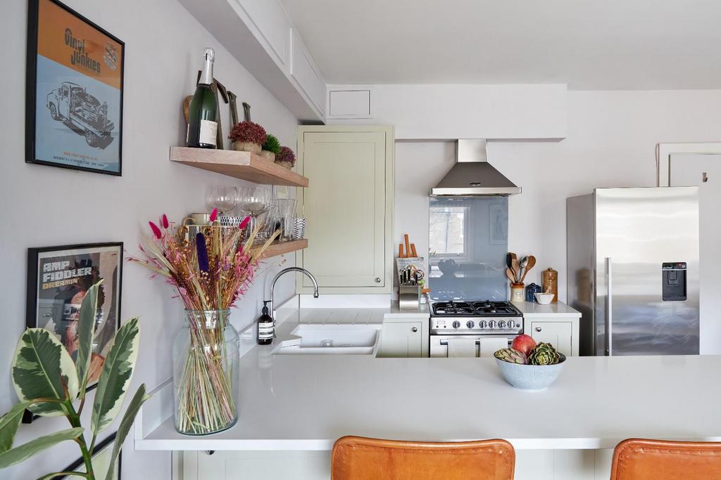Kitchen/Reception