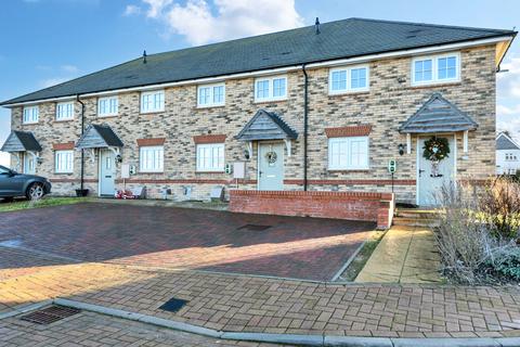 3 bedroom terraced house for sale - Hampshire Road, Royston SG8