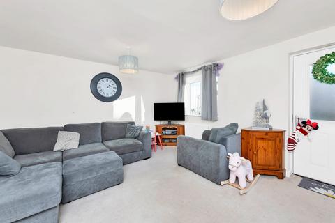 3 bedroom terraced house for sale, Hampshire Road, Royston SG8