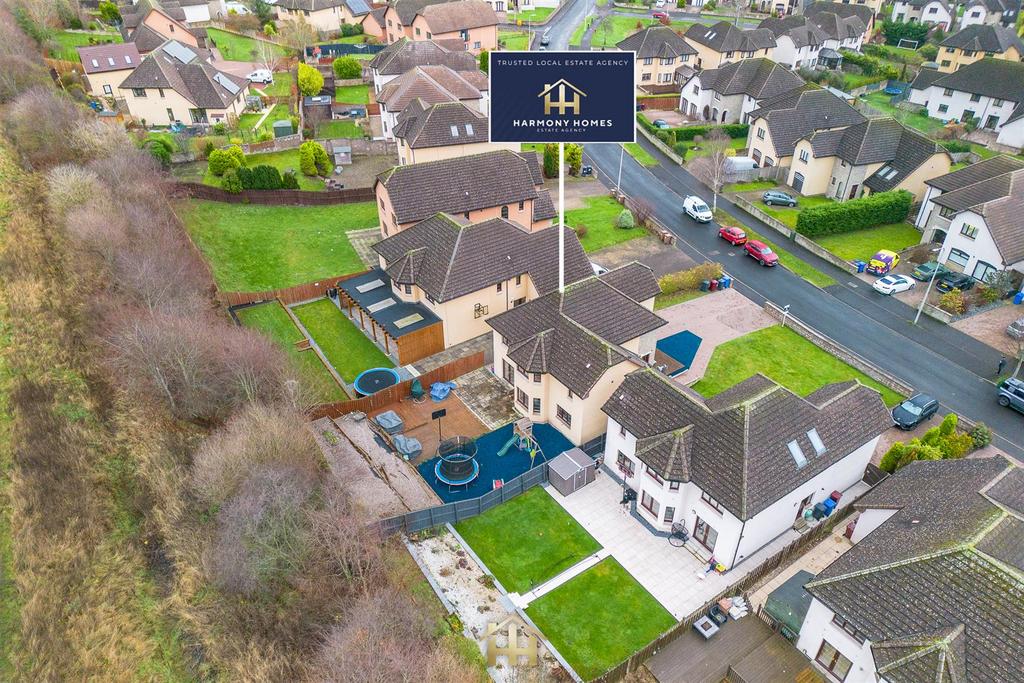 136 william fitzgerald way dundee 151225 edit (14