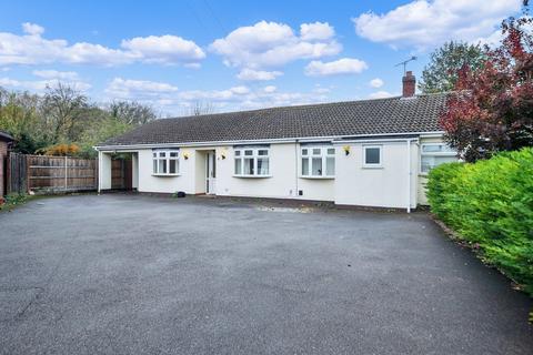3 bedroom property for sale, Nightingale Avenue, Royston SG8