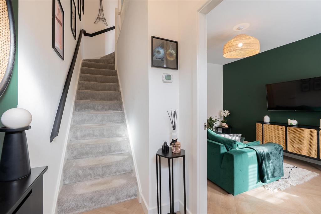17 Mara Drive-018.JPG