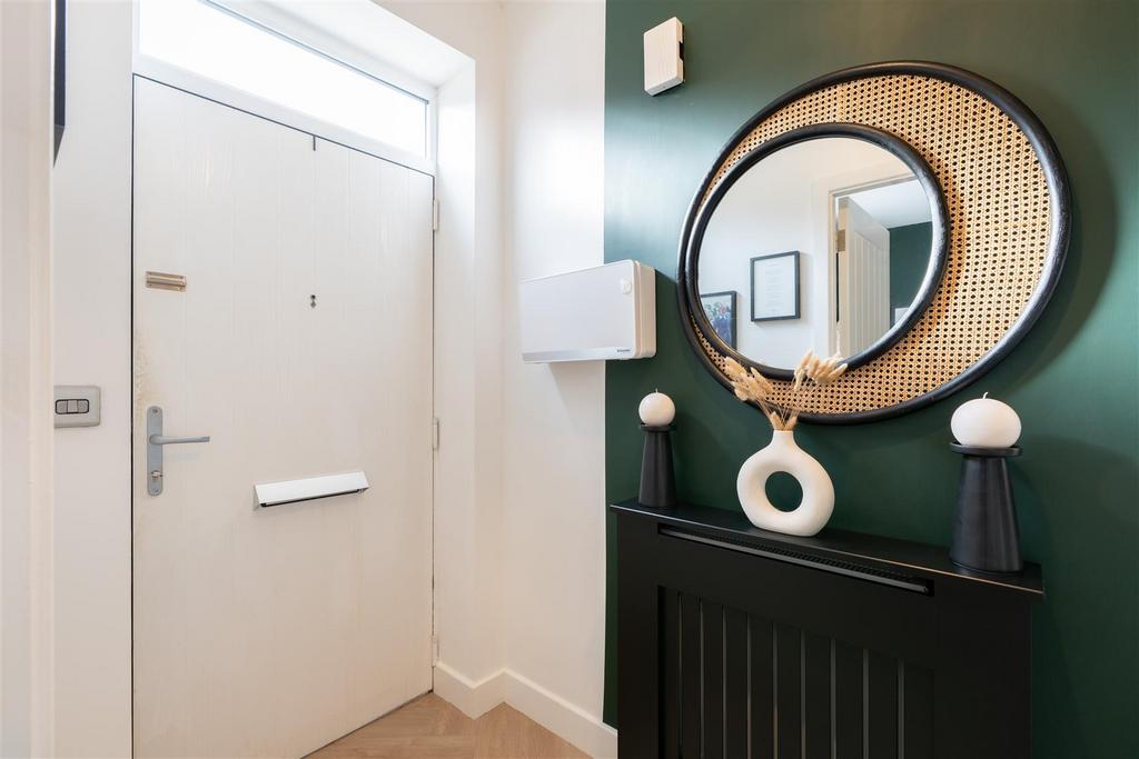 17 Mara Drive-016.JPG