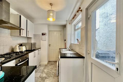 undefined, Cromwell Road, Hounslow TW3