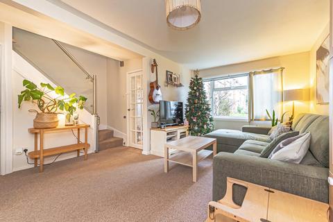 3 bedroom end of terrace house for sale, Chiltern Gardens, Leighton Buzzard