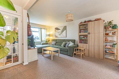3 bedroom end of terrace house for sale, Chiltern Gardens, Leighton Buzzard