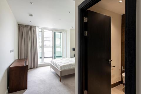 3 bedroom flat for sale, Sophora House, London, SW11