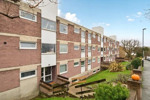 1 bedroom flat for sale, Horniman Drive, London, SE23
