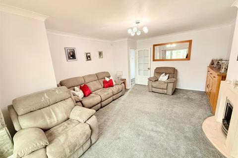 2 bedroom bungalow for sale, Abbey Court, Waltham Abbey