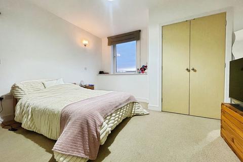 2 bedroom flat for sale, High Street, Southampton SO14