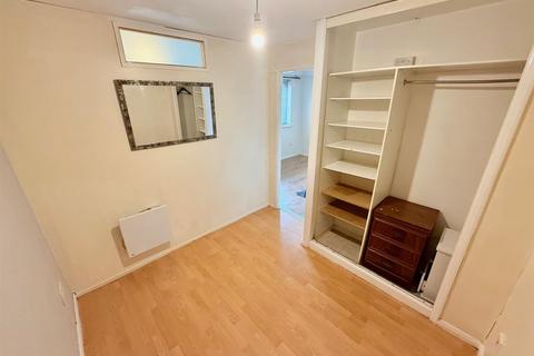 undefined, Howard Close, Waltham Abbey