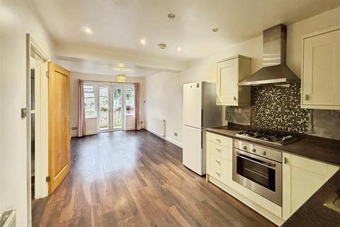 2 bedroom maisonette for sale, Maynard Road, Hemel Hempstead HP2