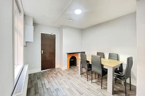 4 bedroom semi-detached house for sale, Bridge Road, Southampton SO19