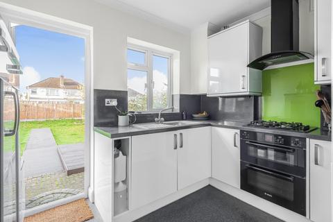 2 bedroom semi-detached house for sale, Glenmore Road, Welling