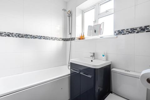 2 bedroom semi-detached house for sale, Glenmore Road, Welling