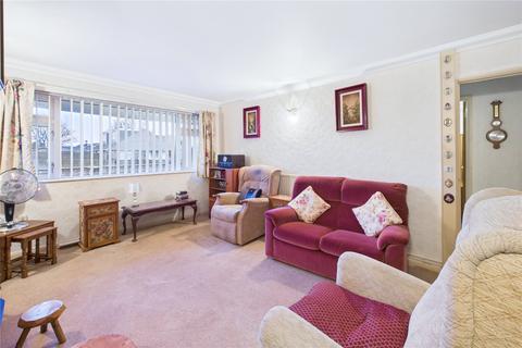 undefined, Derwent Drive, Swindon SN2