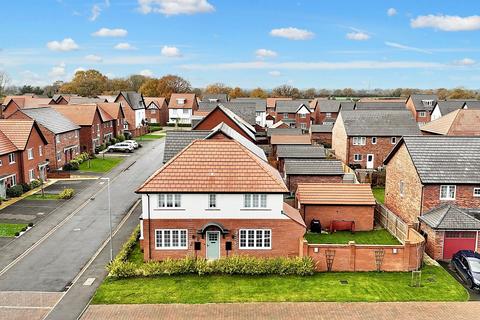 4 bedroom detached house for sale, Teal Way, Wistaston, CW2