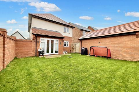 4 bedroom detached house for sale, Teal Way, Wistaston, CW2