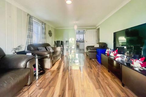 3 bedroom flat for sale,  Southampton SO19