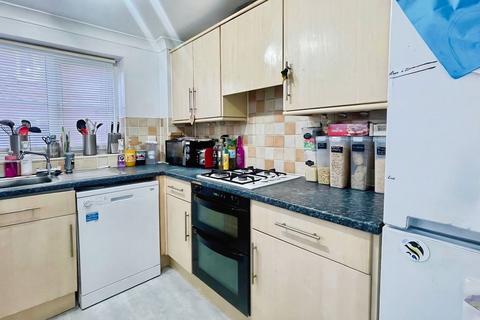 3 bedroom flat for sale,  Southampton SO19
