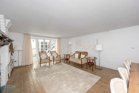 3 bedroom apartment for sale, Kingscliffe Court, Brighton BN2
