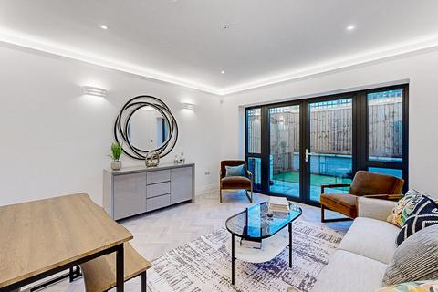 3 bedroom end of terrace house for sale, The Broadway, Stanmore, HA7