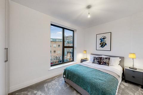 3 bedroom end of terrace house for sale, The Broadway, Stanmore, HA7