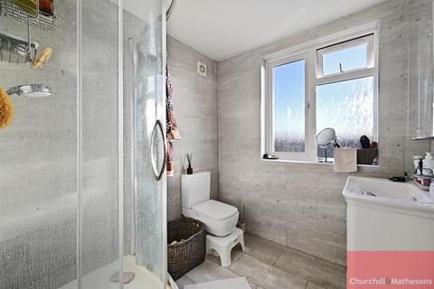 4 bedroom semi-detached house for sale, Bowes Road, London
