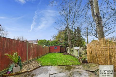 3 bedroom terraced house for sale, Lauderdale Avenue, Holbrooks CV6 4LJ