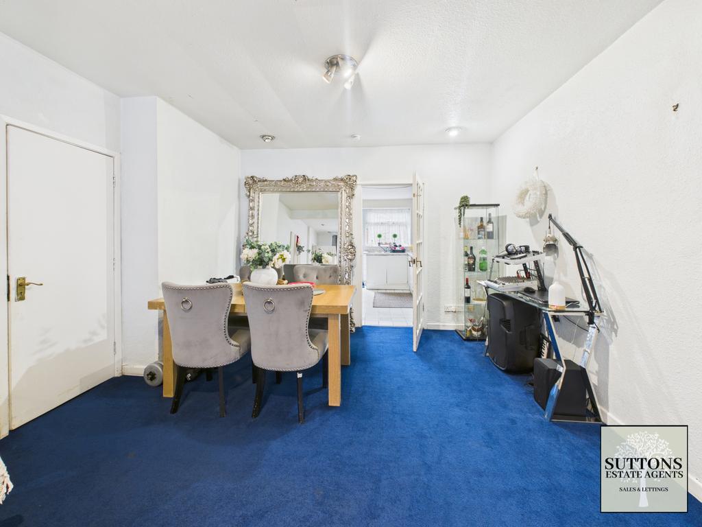 Living room 3