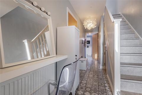 4 bedroom mews for sale, Turnpike Close, Rochdale OL12