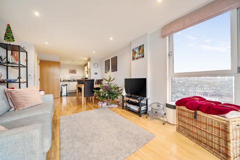 2 bedroom apartment for sale, Merryweather Place, Greenwich